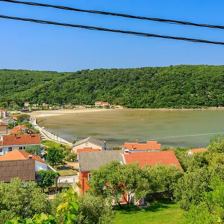 Carmen Apartment Kampor