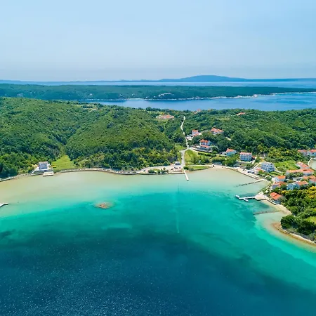 Carmen Apartment Kampor