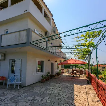 Apartman Carmen Kampor