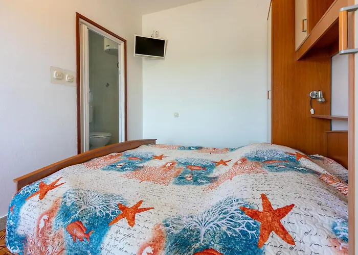 Carmen Apartment Kampor